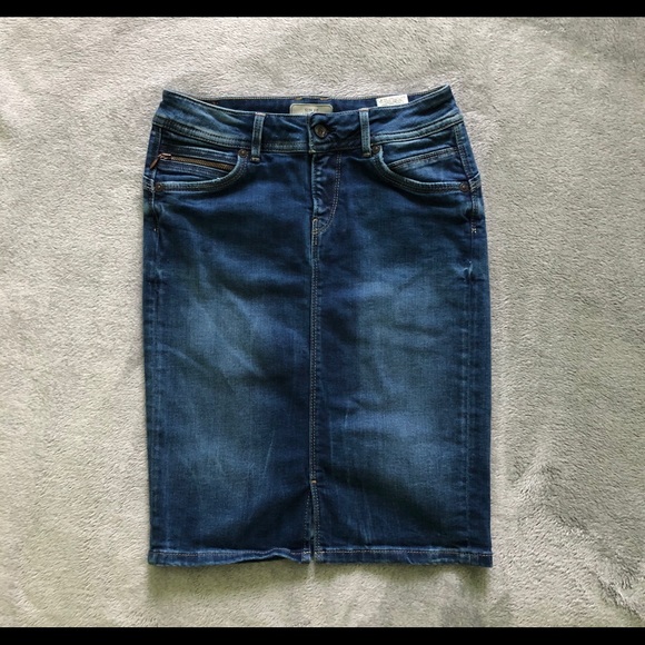 pepe jeans denim skirt